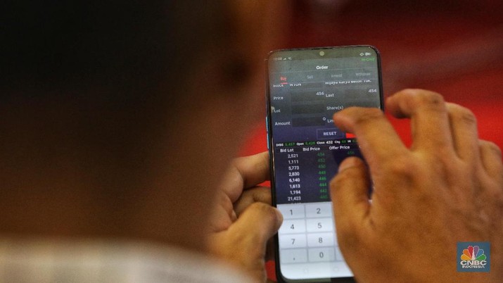 Diskusi jual beli saham Oppo Stocks in Your Hand di Bursa Efek Indonesia, Senin (18/2/2019). (CNBC Indonesia/Andrean Kristianto)